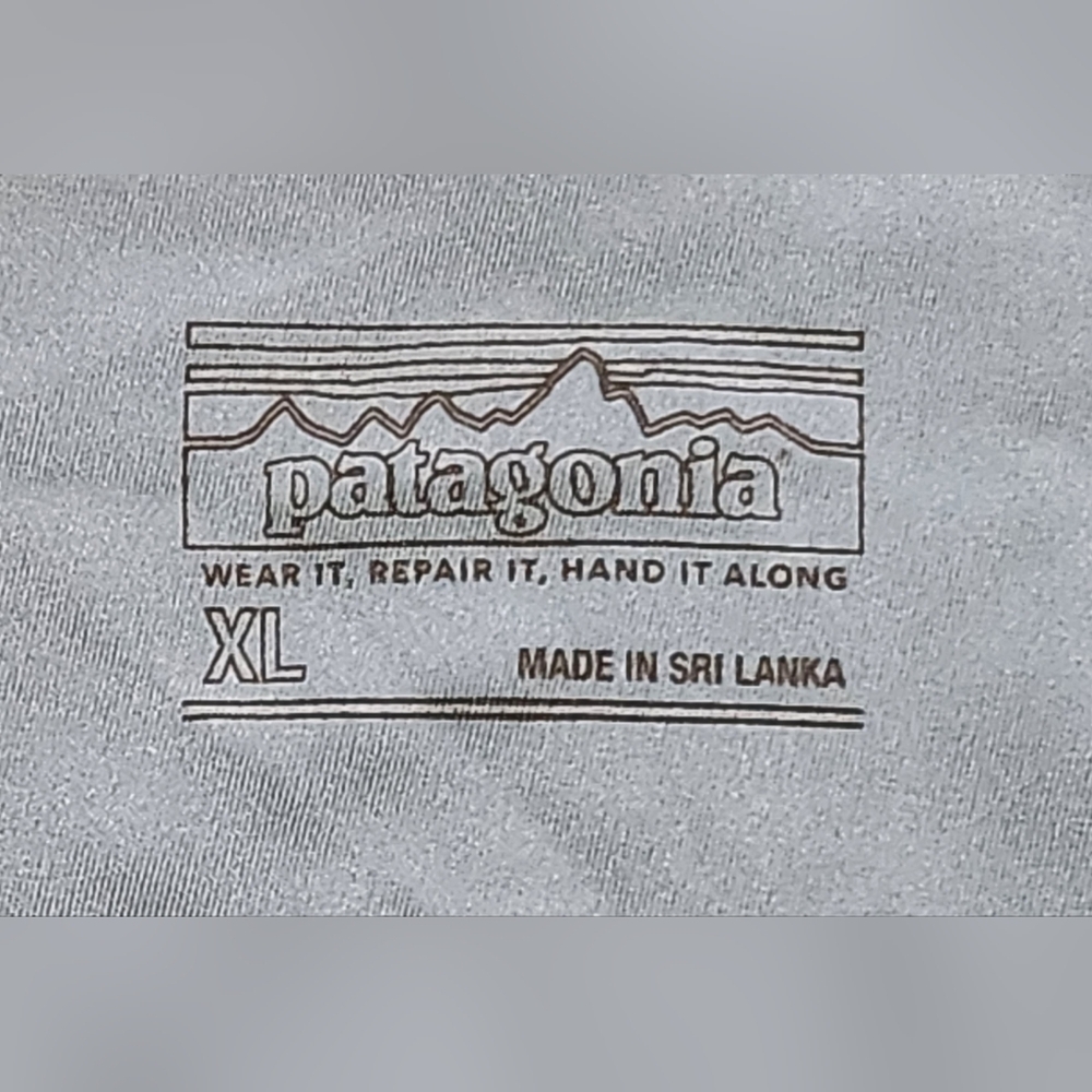 Women's Patagonia Maipo Shorts. Blue. Size XL. NWT - Picture 3 of 7
